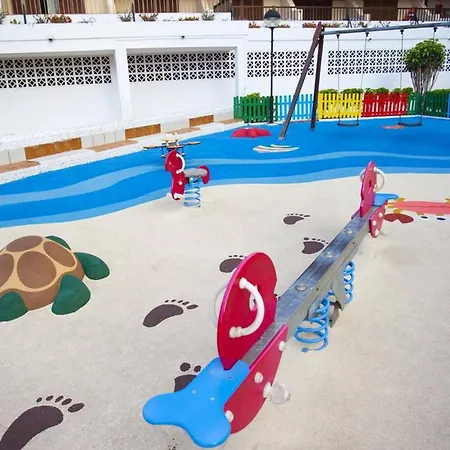Apartament Two Bedroom In Beachfront Complex With Pool In Playa De Americas.